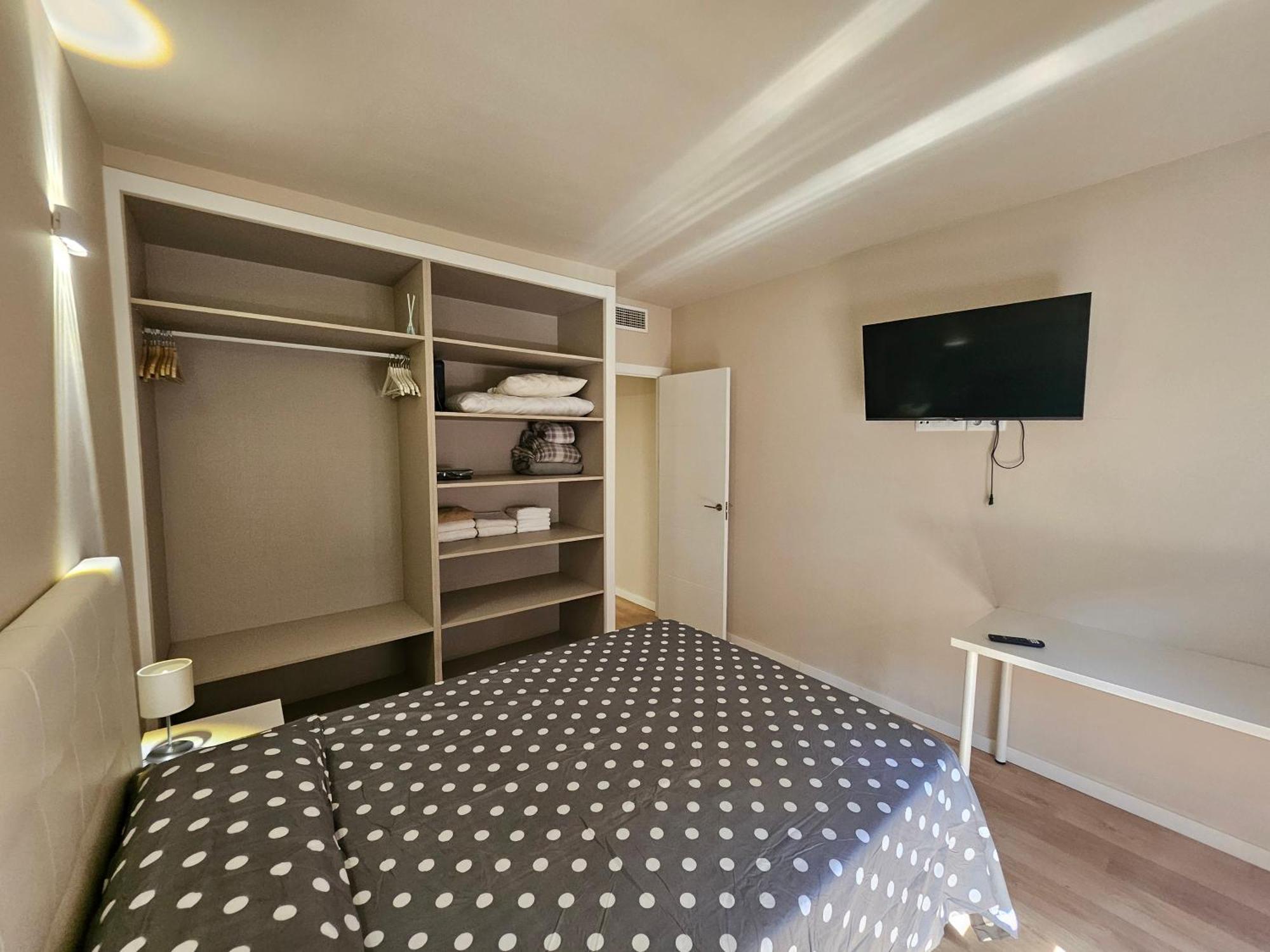 Apartamentos Picasso Alcalá de Henares Cameră foto
